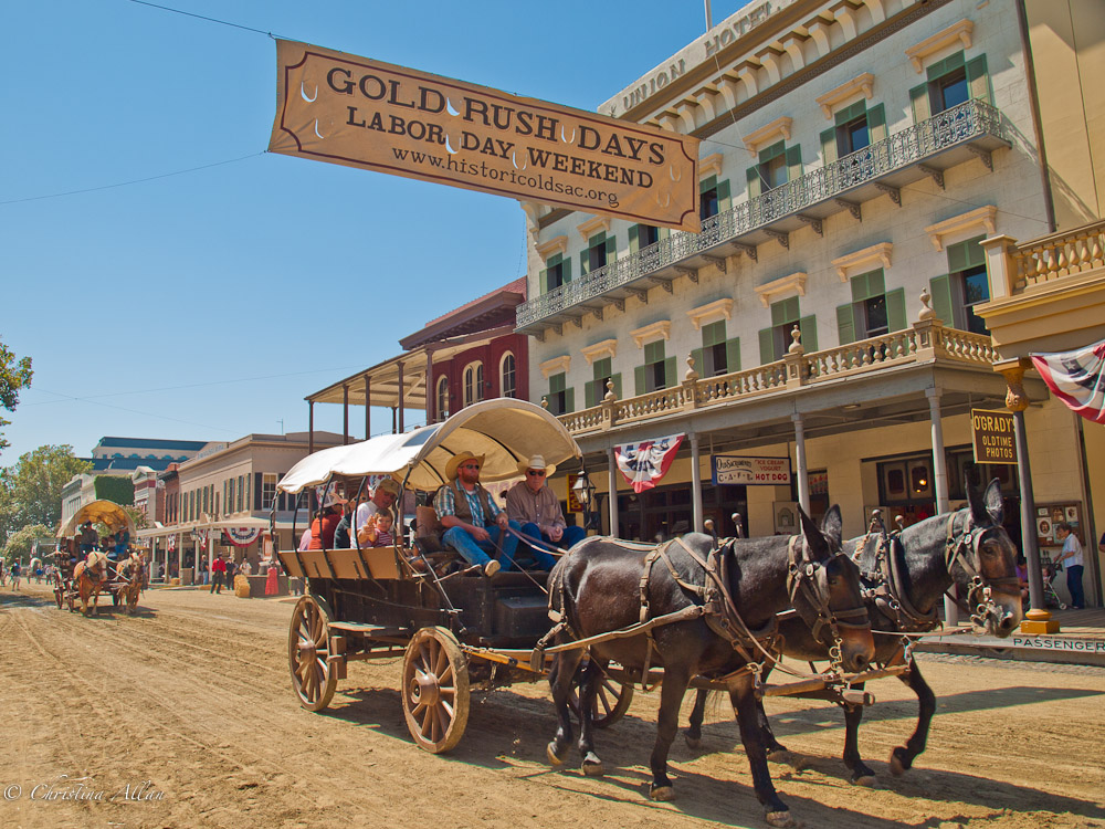 Old Town Sacramento Teambuilding Scavenger Hunt Dr Clue Scavenger Hunts